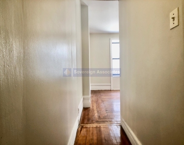 182 Claremont Avenue - Photo Thumbnail 2