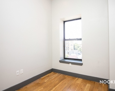 1000 Fulton Street, Brooklyn, NY 11238 - Photo Thumbnail 4