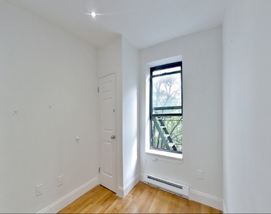 120 West 109th Street - Photo Thumbnail 2