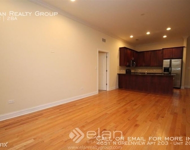 4651 N Greenview Apt 203 - Photo Thumbnail 7