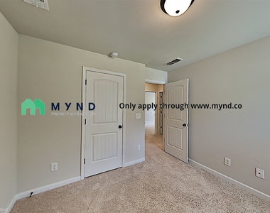 4174 Woodland Park Dr Sw - Photo Thumbnail 15