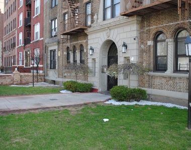 410 Eastern Parkway - Photo Thumbnail 7