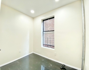 532 West 143rd Street - Photo Thumbnail 6