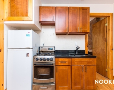 559 St Johns Pl - Unit: 2F - Photo Thumbnail 2