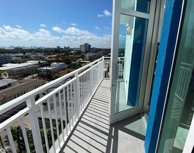 7600 Collins Ave - Photo Thumbnail 24