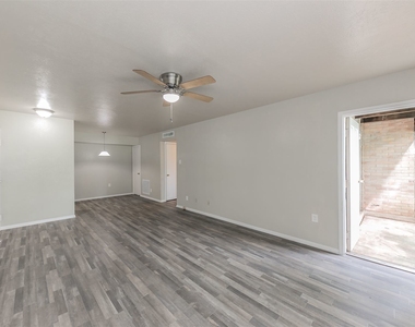 3523 Fawn Valley Dr Apt 1009 - Photo Thumbnail 8