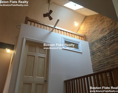 206 Northampton St. - Photo Thumbnail 31