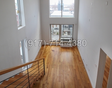 150 Newel Street - Photo Thumbnail 3