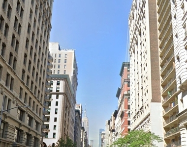 96 5th Avenue - Photo Thumbnail 8