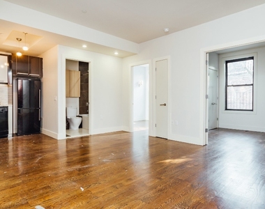 137 Manhattan Ave - Unit: 2B - Photo Thumbnail 1