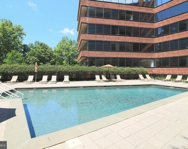 2555 Pennsylvania Ave Nw #707 - Photo Thumbnail 2