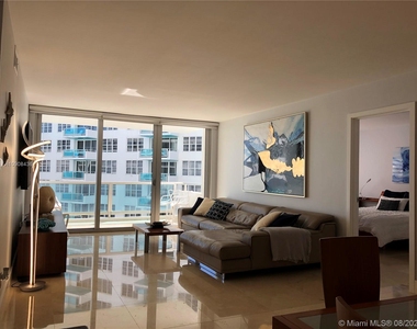 5151 Collins Ave - Photo Thumbnail 13