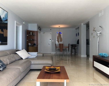 5151 Collins Ave - Photo Thumbnail 22