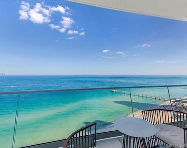 16901 Collins Ave - Photo Thumbnail 14