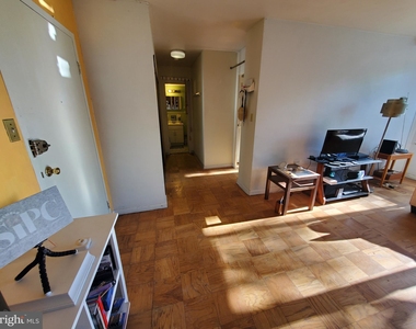 922 24th Street Nw - Photo Thumbnail 15