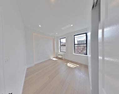 167 Mott Street - Photo Thumbnail 2