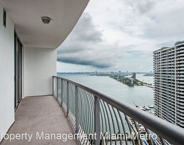 1750 N Bayshore Dr. #3204 - Photo Thumbnail 19