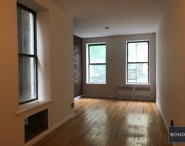 246 West 22 Street - Photo Thumbnail 1