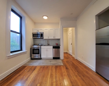 25-21 31st Avenue - Photo Thumbnail 0