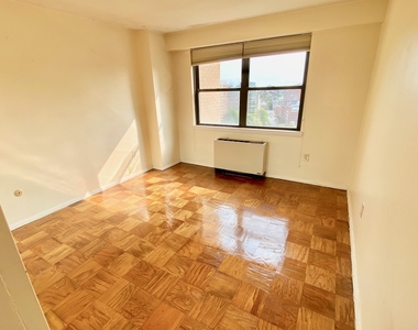 6 Whittier Pl. - Photo Thumbnail 28