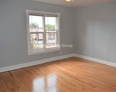 4602 N Beacon - Photo Thumbnail 1