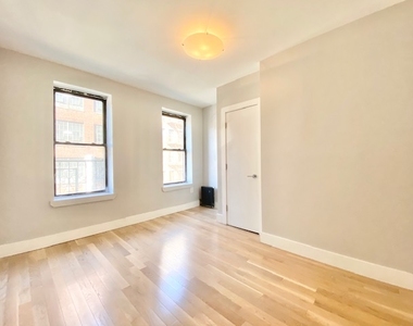 522 West 161st Street - Photo Thumbnail 1