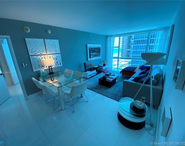 6801 Collins Ave - Photo Thumbnail 3