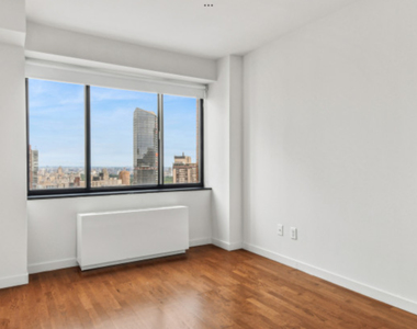 407 Park Avenue South - Photo Thumbnail 5
