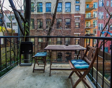 Large 1 Bedroom Triplex, Private Balcony, ASAP to October Move - Photo Thumbnail 0