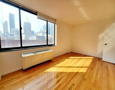 344 Third Ave - Photo Thumbnail 2