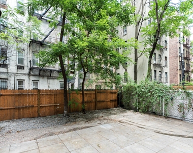 309 East 92nd St - Photo Thumbnail 7