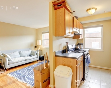 526 Kenyon Street Nw - Photo Thumbnail 9