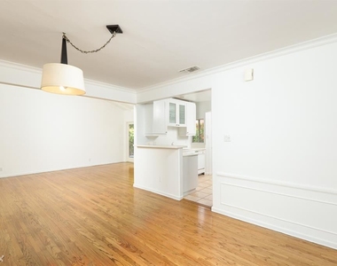 11425 Burnham St - Photo Thumbnail 7