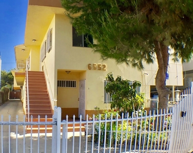 6552 La Mirada Ave #7 - Photo Thumbnail 2