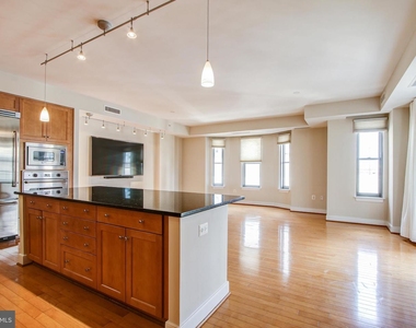 7710 Woodmont Ave #513 - Photo Thumbnail 23