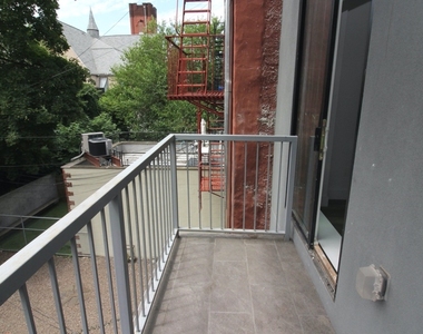 1008 Fulton St - Photo Thumbnail 11