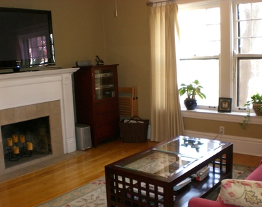 1137 West Lill Avenue - Photo Thumbnail 1