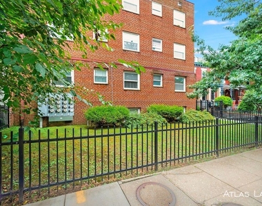 526 Kenyon St Nw - Photo Thumbnail 27