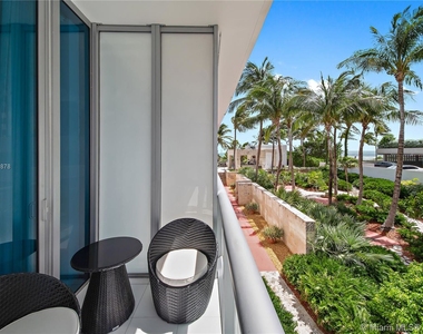 6799 Collins Ave - Photo Thumbnail 7