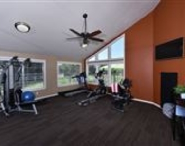 2500 Brown Blvd - Photo Thumbnail 8