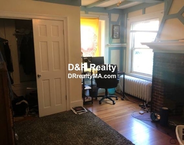 49 Belmont St. - Photo Thumbnail 17