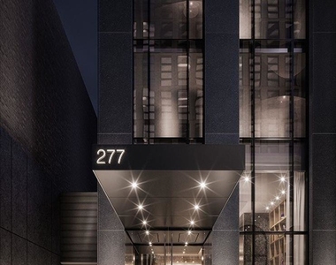 277  Fifth Ave - Photo Thumbnail 9