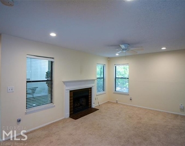 2108 Huntingdon Chase - Photo Thumbnail 10