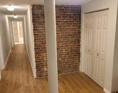 41 Hemenway St. - Photo Thumbnail 11