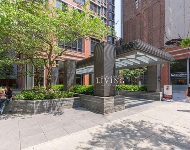 105 duane Street - Photo Thumbnail 5