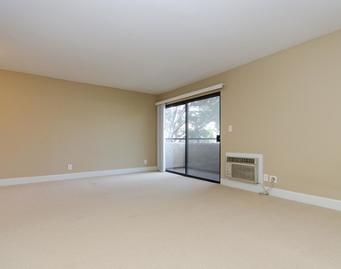 10982 Roebling Ave - Photo Thumbnail 5