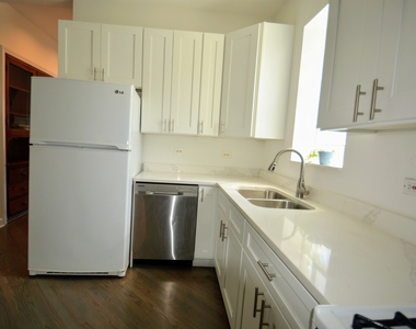 3414 North Damen Avenue - Photo Thumbnail 5