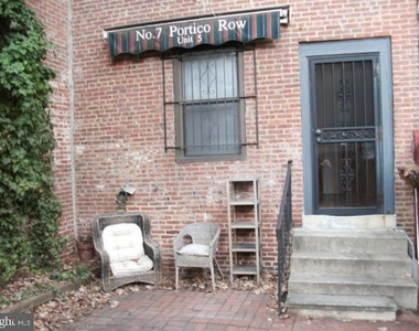 912 Spruce Street - Photo Thumbnail 11