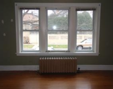 2855 West Argyle - Photo Thumbnail 1