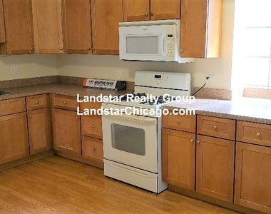 3638 North Lakewood - Photo Thumbnail 2